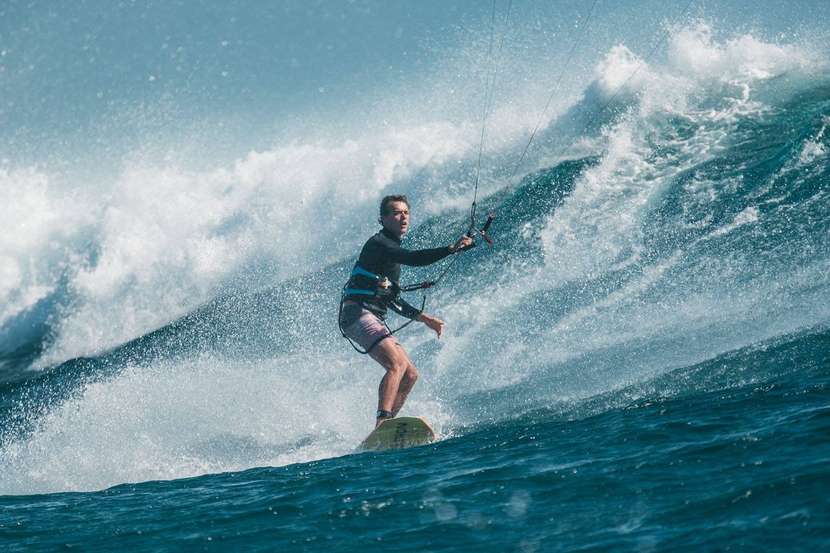 Kitesurf School